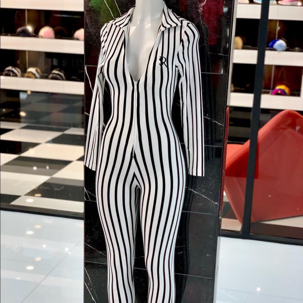 @Gsuwoo on Ig “Pussycat Jumpsuit” NEVER WORN